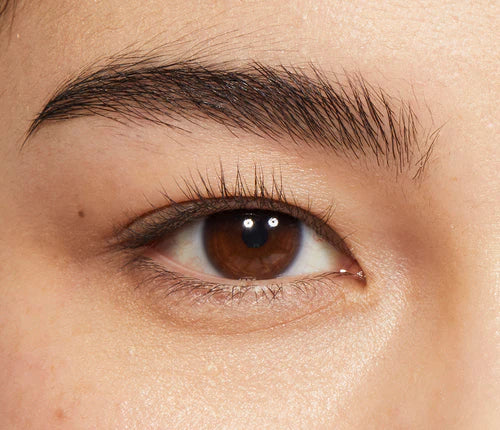 Lashes before, customer 7